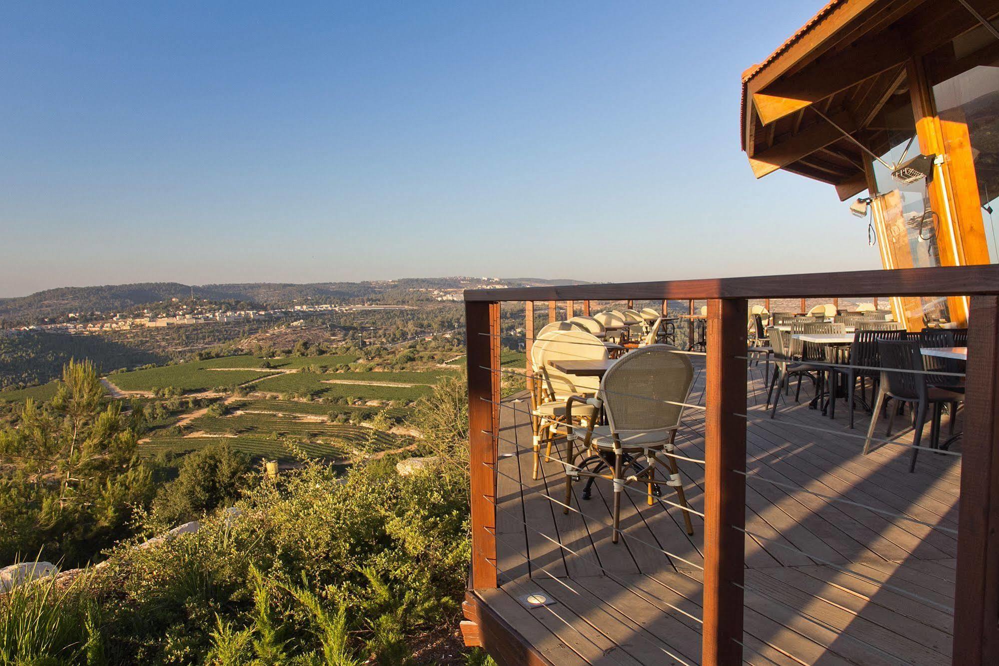 Shoresh Green Hills Family Suites Hotel Esterno foto